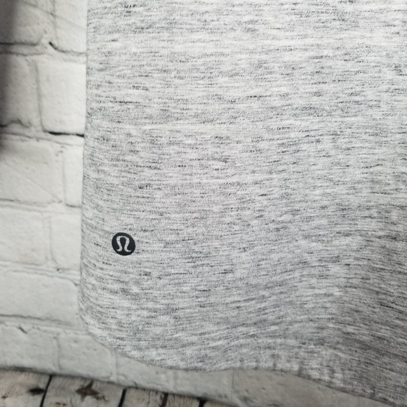 Lululemon "Going Places" Jacket Size 2 Womens Gray - Picture 9 of 12